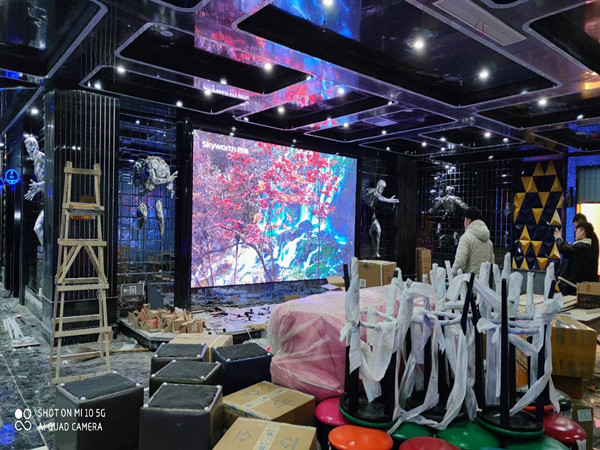 桐城室内P2.5全彩显示屏